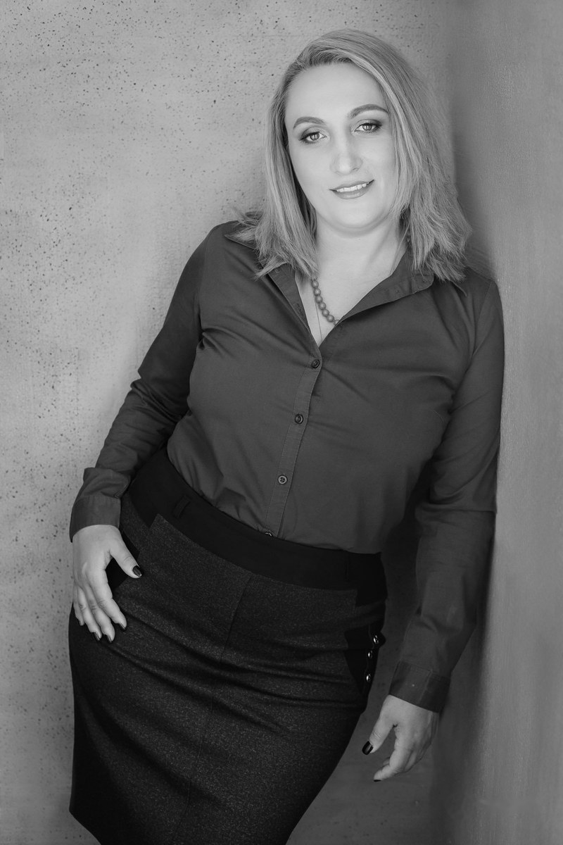 Portret editorial Mirela Pascu, brand strategist și founder ThinkUP Marketing